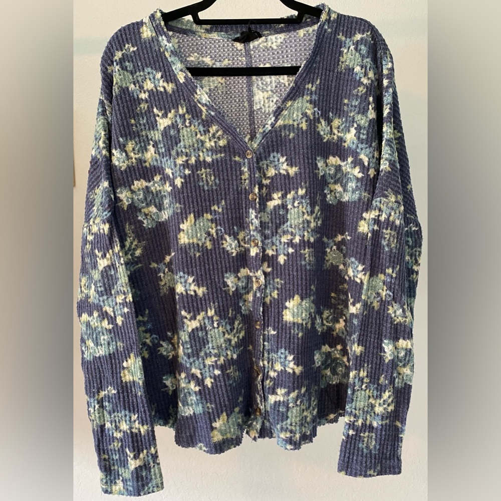 Urban Outfitters Blue Floral Cardigan